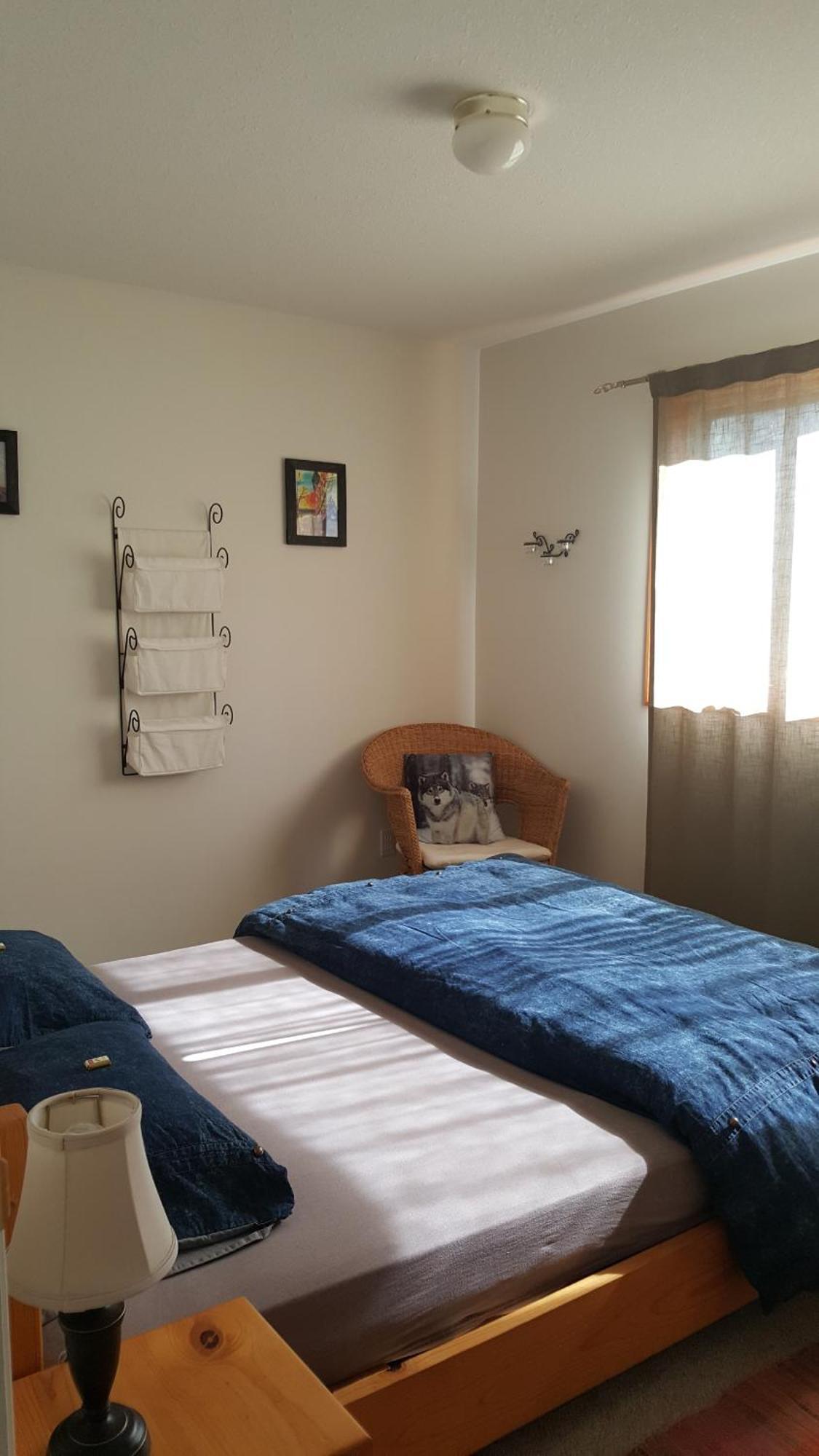 Wettstone Guest Ranch Bed & Breakfast Bridge Lake Room photo